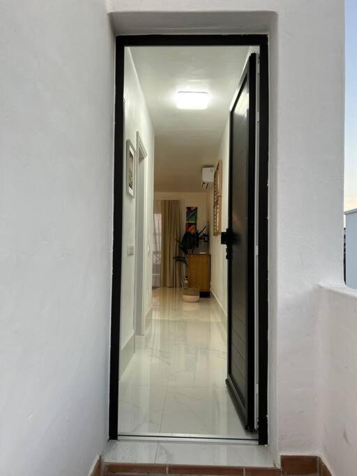 Moderno Apartamento Cerca Al Mar Tías Εξωτερικό φωτογραφία